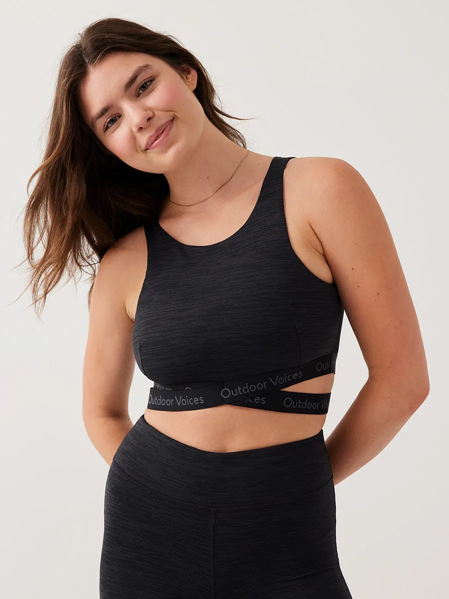 TechSweat™ Criss Cross Crop Top